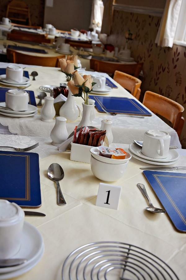 Hotel Tobermory 2*